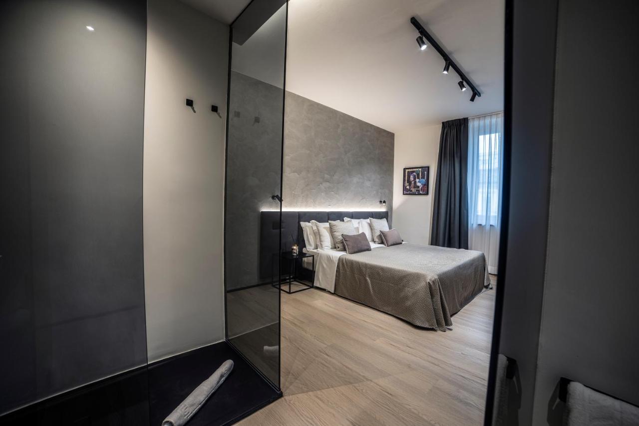 Corso 84 Luxury Suites Pescara Eksteriør bilde