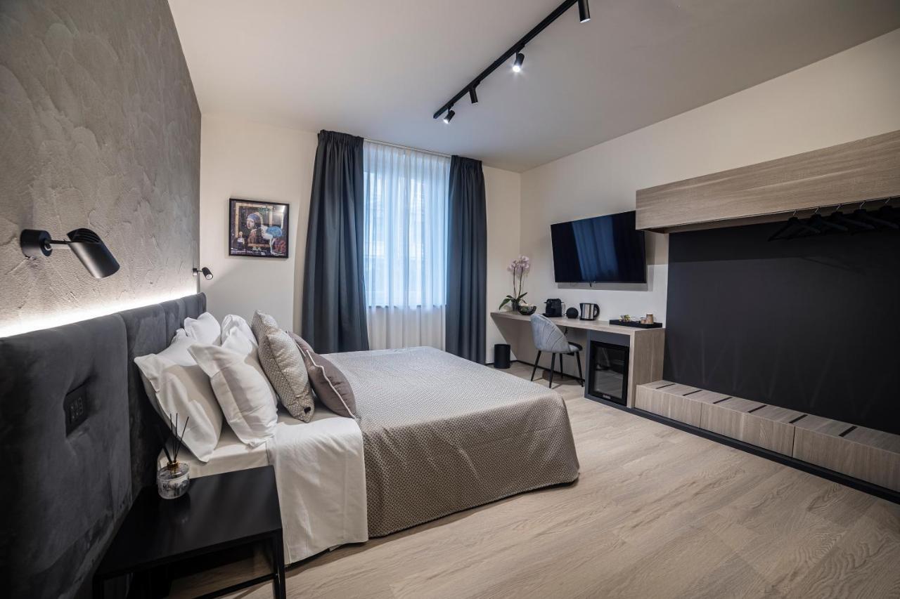 Corso 84 Luxury Suites Pescara Eksteriør bilde