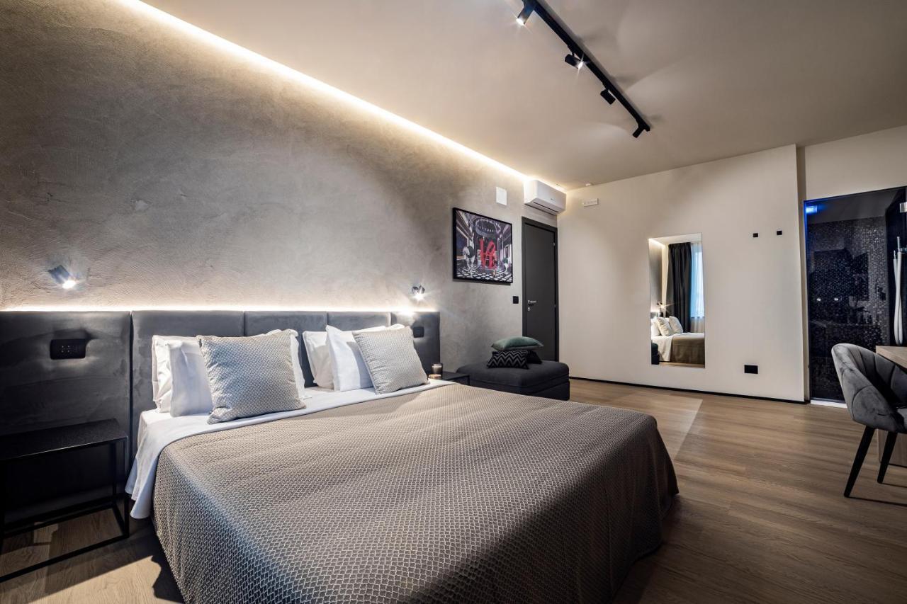 Corso 84 Luxury Suites Pescara Eksteriør bilde