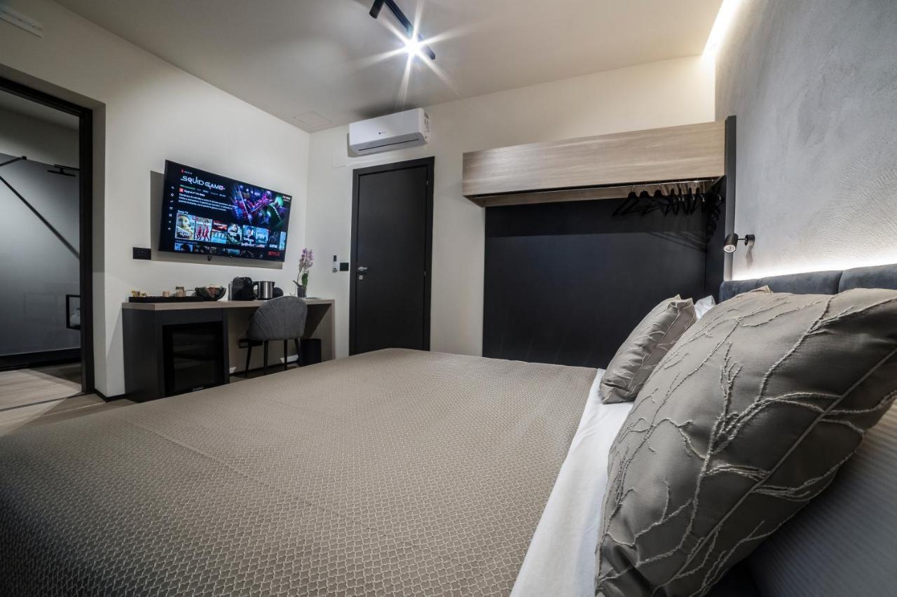 Corso 84 Luxury Suites Pescara Eksteriør bilde